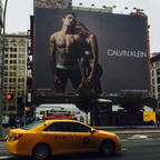 New York / Manhattan
E Houston Street

ジャスティン・ビーバー夫婦を起用したCalvin Kleinのビルボード。