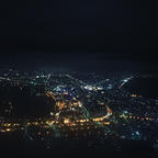 函館の夜景🌃タクシーの運転手さん曰く、夜景のなかにハートがいくつかみえるから探してみて❤️とのこと！