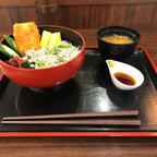 古賀SA（上り線）にて、
昼食にシラスとアジフライ丼