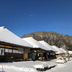 大内宿。
冬場はやってないお店もあるんだね。