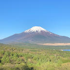 山梨　パノラマ台

少し高いところからの
富士山に出会えます。

さえぎるものが
無くて最高でした。