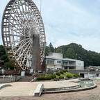 【埼玉県立川の博物館】通称かわはく！
日本一大きな大水車が目を惹く川のテーマパークです✨
夏場はウォーターアスレチックで子供達が遊べたり、川魚がいたり、室内での展示物など色々あり2時間くらいで楽しめるスポットです✨

2024.7.2