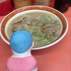 飯塚
これぞ豚骨！なクサいラーメンを食す。
炭鉱の街飯塚 筑豊地区は、隠れたお菓子の名産地でもある。ひよこ、チロリアン、なんばん往来、、
今一番人気あるのは、pâtisserie ESPOIR らしい。