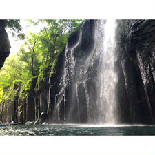 📍Miyazaki Japan
高千穂峡　ボートから見た図

ボートの予約はお早めに（昼過ぎに着いて、かなり待ちました）