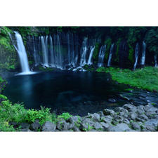 静岡県の白糸の滝