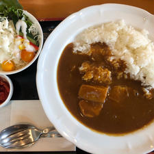 2021.9.19
グリーンパーク吉峰
カフェカモミール
たてやまポークカレー