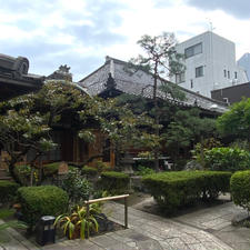 瑞泉寺
京都　木屋町三条下がる東側に有ります。
小さなお寺です。
(続き有ります)

#サント船長の写真　#瑞泉寺豊臣秀次