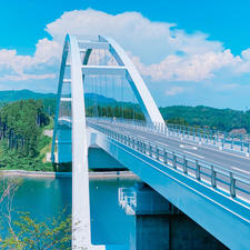 気仙沼大橋

#宮城県
#気仙沼
#気仙沼大橋