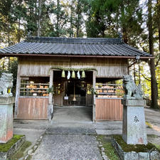 武蔵神社に寄りました。