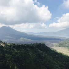 キンタマーニ高原から
バトゥール山