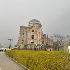 🇯🇵【広島県】1泊2日 市内観光
・原爆ドーム
・広島城
・原爆生き残りのユーカリ
・平和記念公園
・平和の象徴