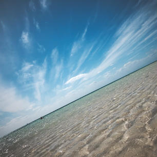 ケアンズ🇦🇺ミコマスケイ🏝

ケアンズから船で2時間。本当にキレイでオススメです💕