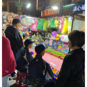 【台湾】寧夏夜市　2019.12.26

地元の人がたくさんいる夜市✨
ちょっと前の日本のお祭りみたいな雰囲気でした！

#ローカル #日本の野球少年 #寧夏夜市 #夜市巡り #女子旅