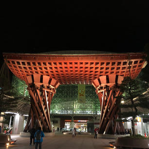 石川県(金沢駅)