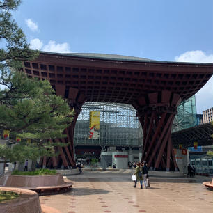 金沢駅　太鼓門