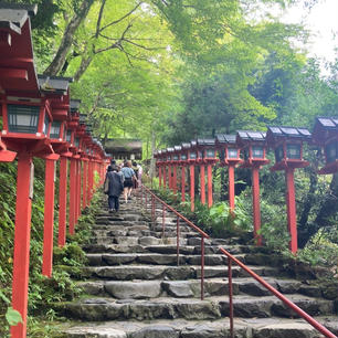 貴船神社