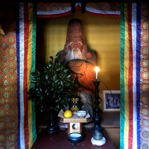 第四番札所
革堂行願寺

此のお寺は京都七福神人の寿老人

#サント船長の写真　#洛陽三十三所観音霊場　#仏像石像