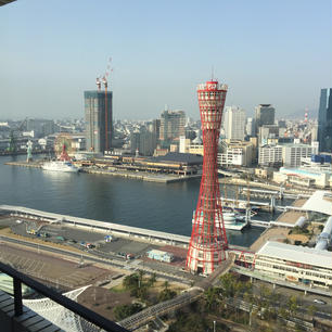 神戸のホテルオークラからの朝の景色です