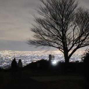 僕らの広場から見える夜景。