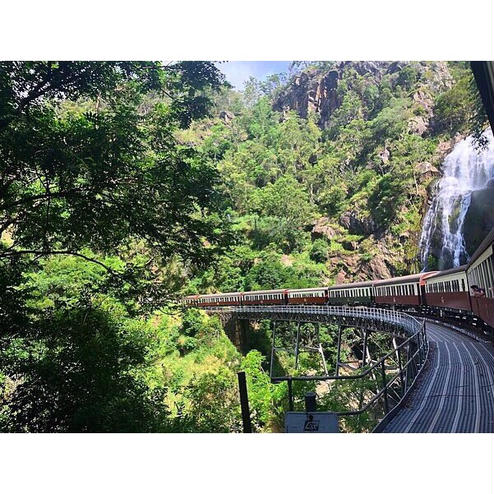 キュランダ観光鉄道