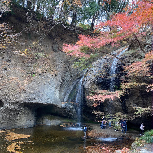 月待の滝