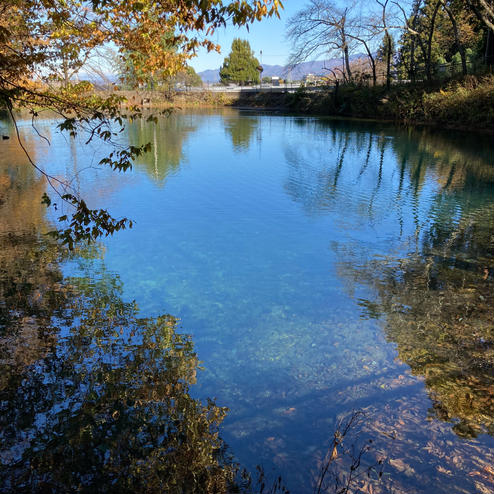 平出の泉