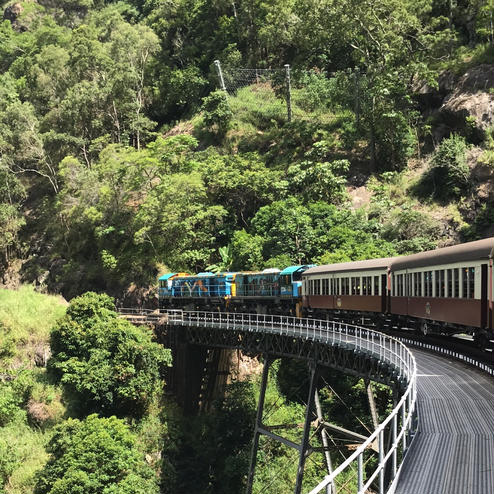 キュランダ観光鉄道